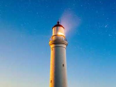 Falcon 9 Milestones Vindicate SpaceX’s ‘Dumb’ Approach to Reuse